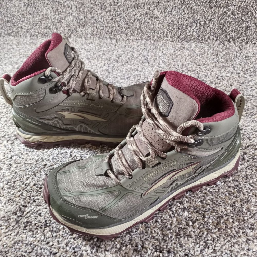 Altra Lone Peak 4 Mid Mesh Hiking Shoes - Women's Size 7